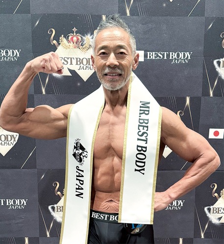 初出場ながら、60歳以上のレジェンドクラスで優勝した安川さん