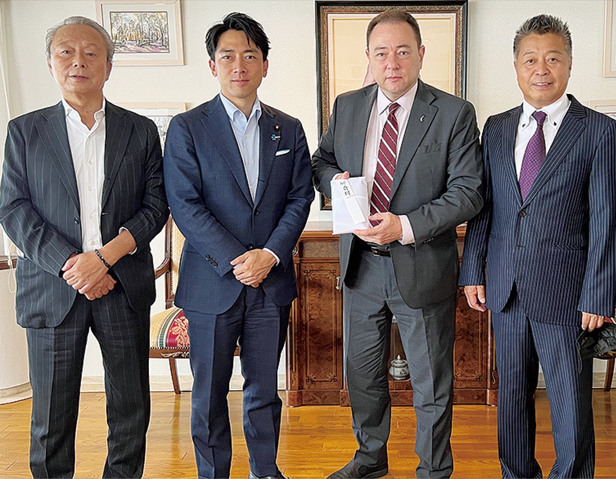 「子どもの支援に」 (写真1)