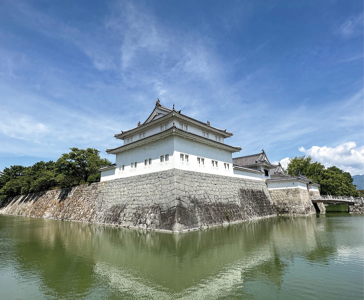 "海の隼"をあるく