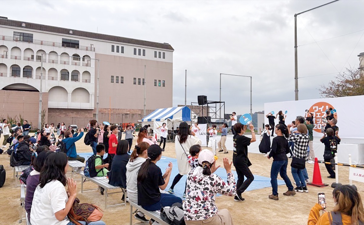 追浜で｢ワイワイ！｣