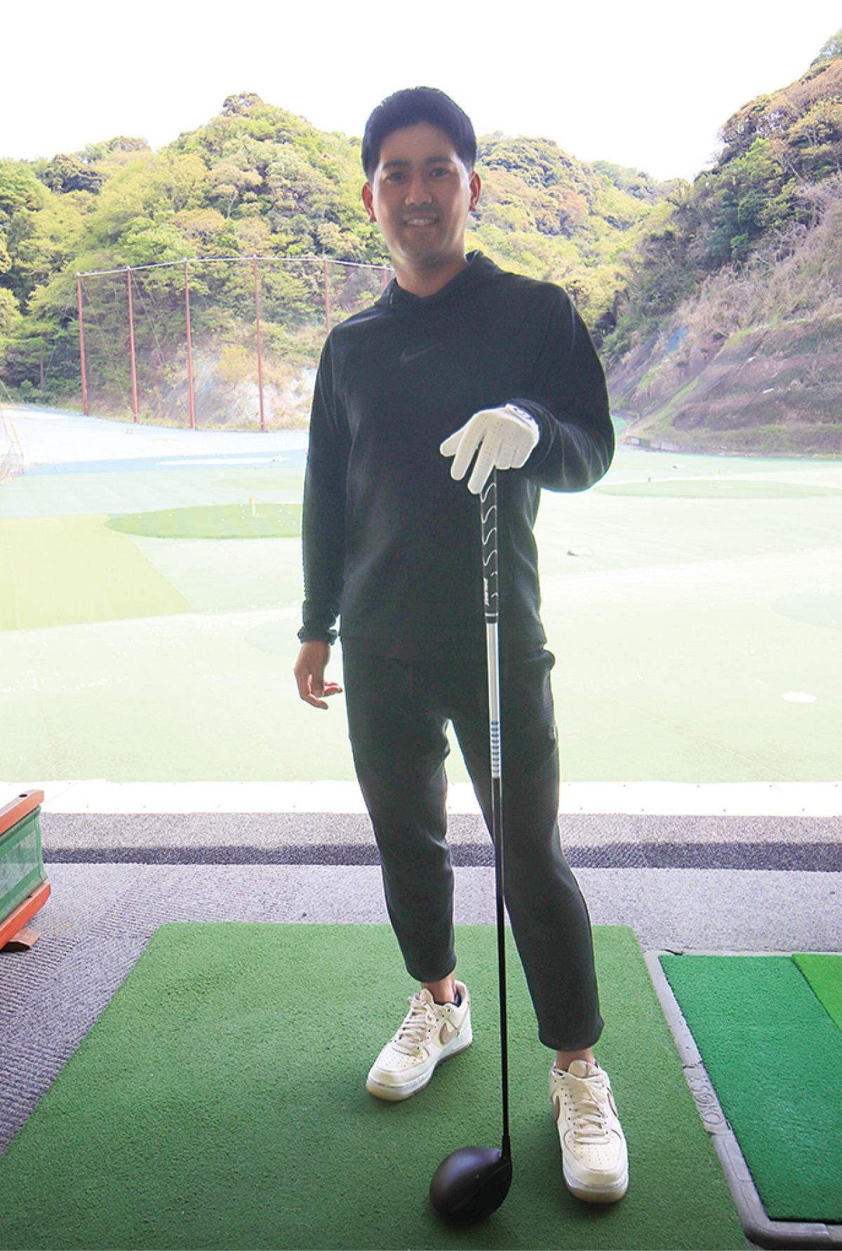 横須賀グリーンゴルフで練習に励む石坂選手