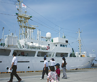 県立海洋科学高校の実習船「湘南丸」