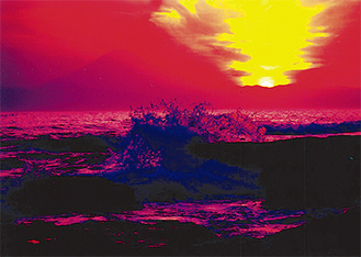 黒崎の鼻で撮影された富士山と夕陽