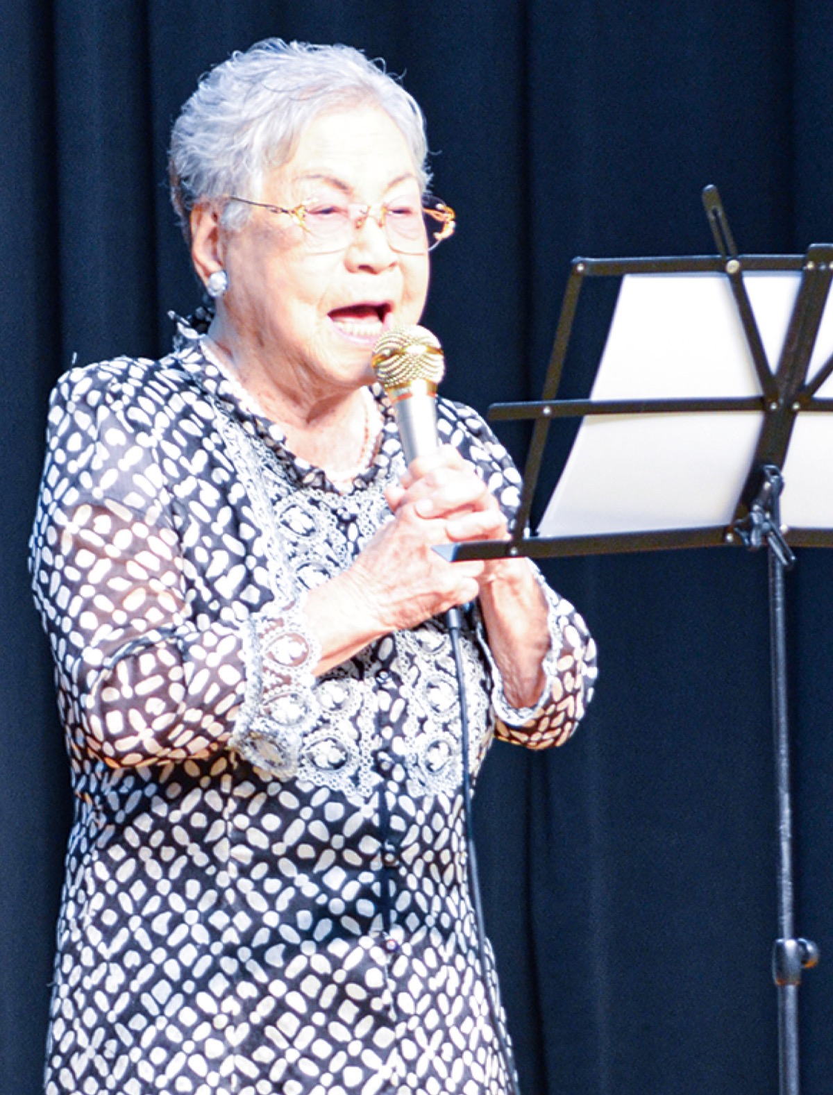 受賞者４人が決定