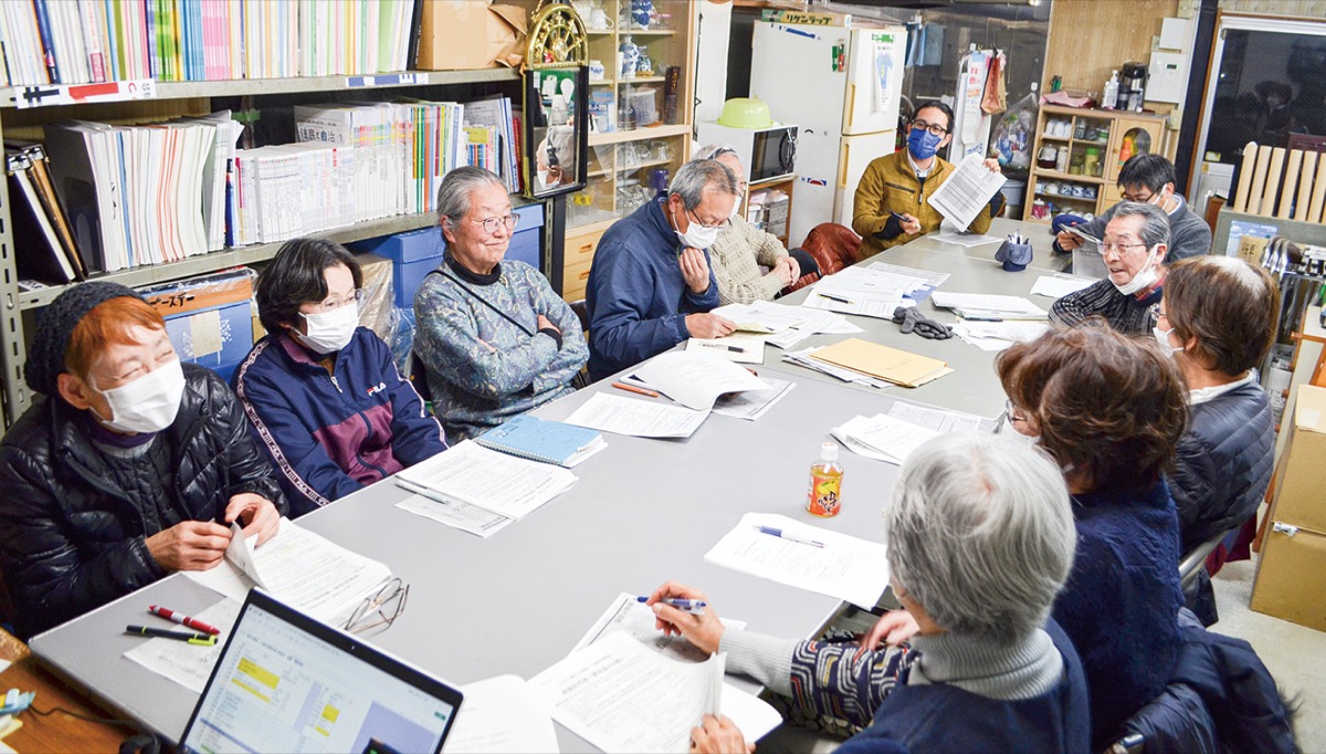 会議を重ねる三浦市民集会実行委員