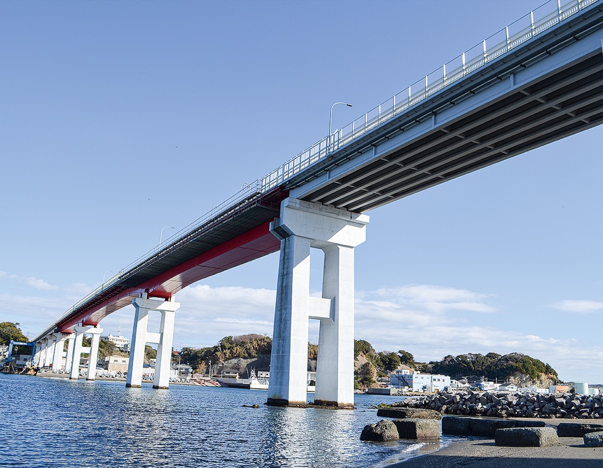 土木遺産に城ケ島大橋