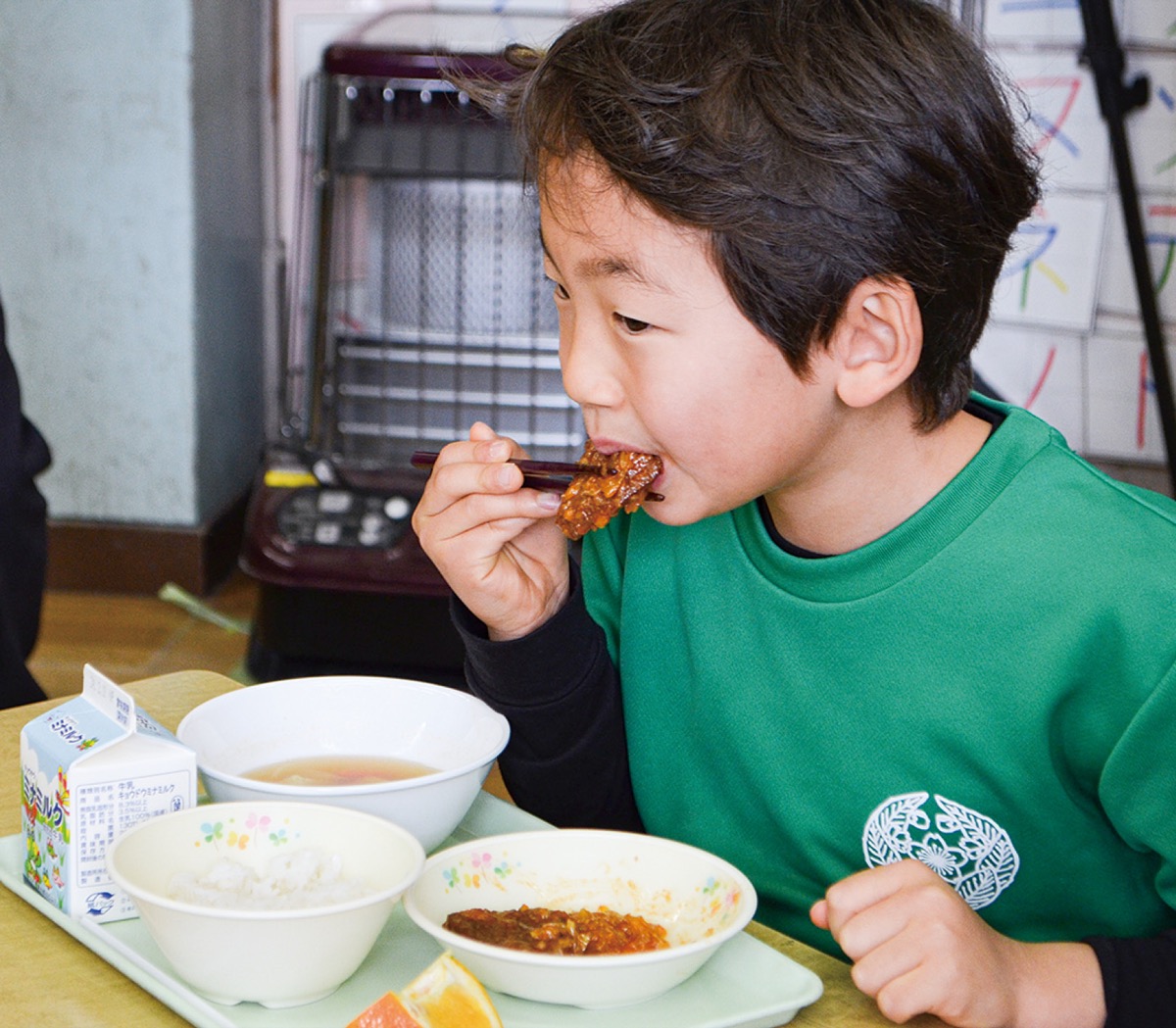 給食で学ぶ地産地消