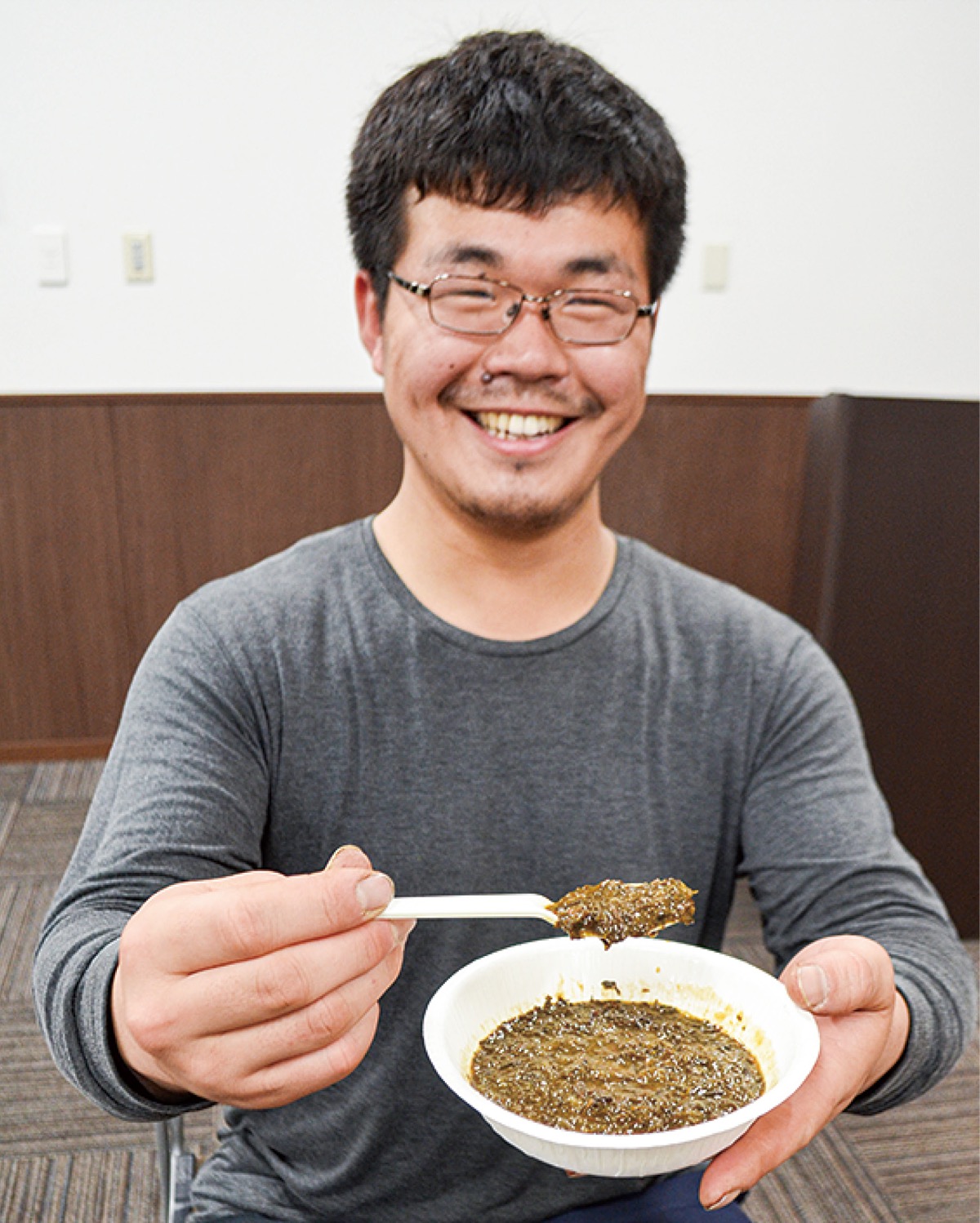 ｢アカモクカレー｣開発中