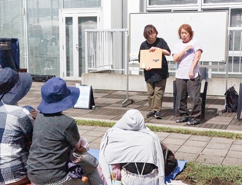 絵本手話語り＝昨年