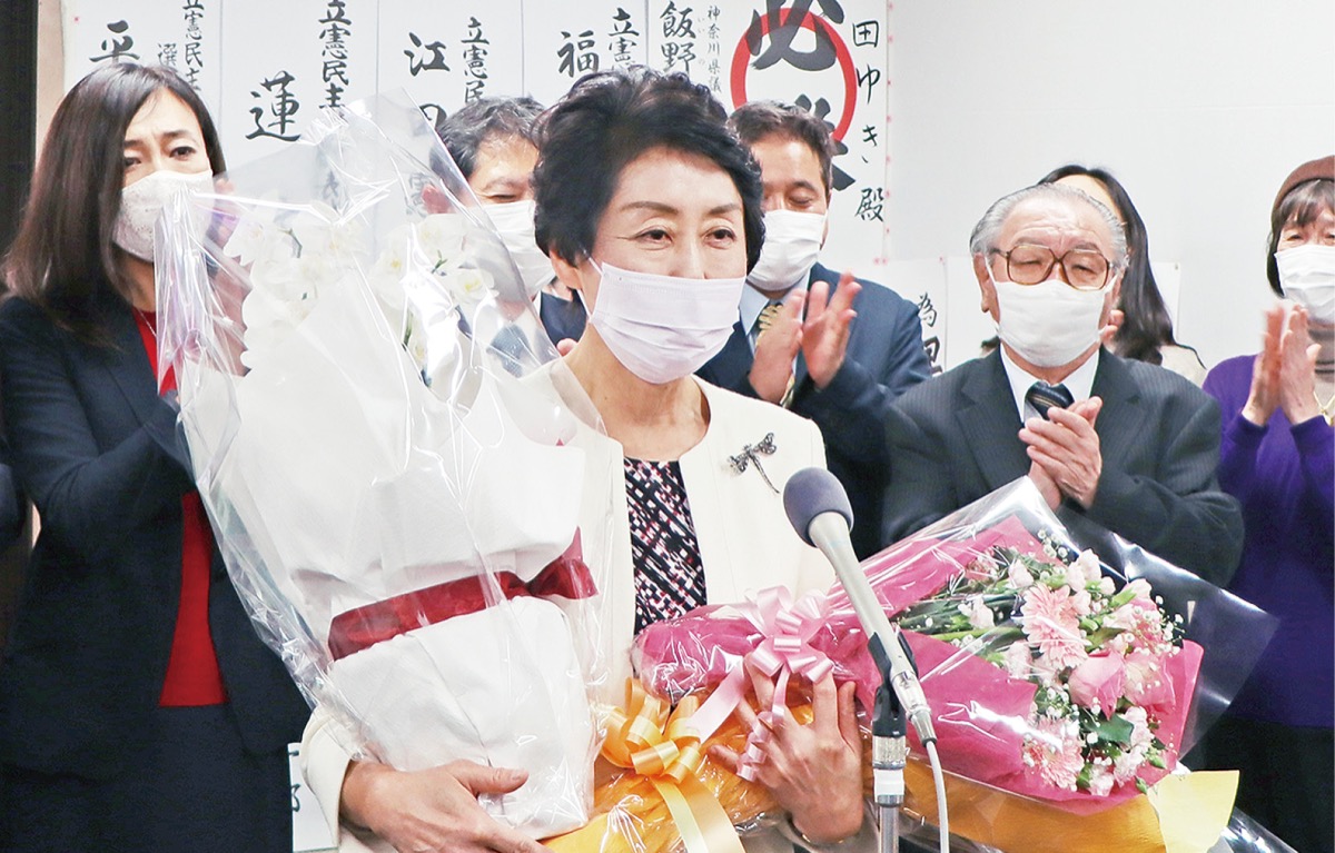 早稲田氏が大接戦制す