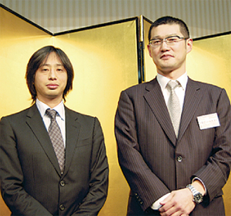 松川会長（左）と後藤会長