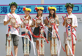 左から柏木さん、鎌野さん、並河さん、阿木さん、小室さん（写真：藤沢市観光協会）