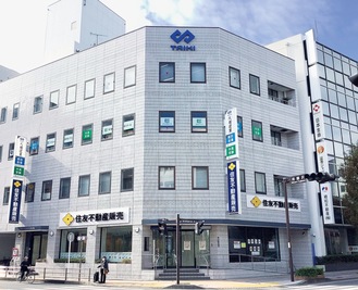 藤沢駅南口からすぐ、南藤沢交差点の目の前にオフィスを構える