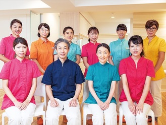 日本歯周病学会が認定する専門医と歯科衛生士がお口の健康をサポートする