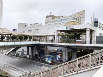 6月以降、本格的に改良工事が始まる藤沢駅駅舎