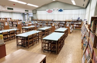 普通教室に転用せず済んだ鵠洋小の図書室