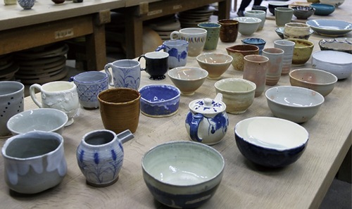 藤陶会の作品（提供）