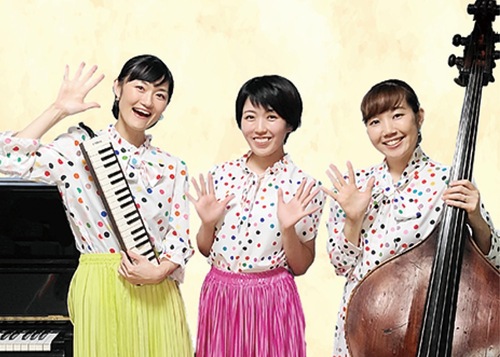 出演する音ぽっけのメンバー