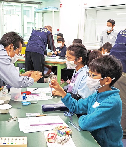 過去の科学体験塾の様子