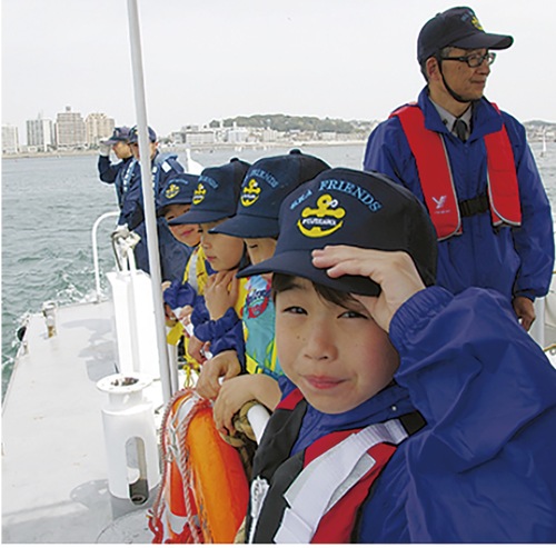 巡視艇「うみかぜ」で相模湾をクルージング