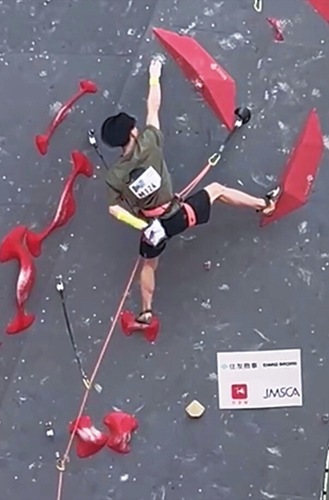 大会中の濱田選手（提供）