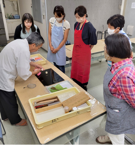 地元の職人技が学べる（過去の様子）