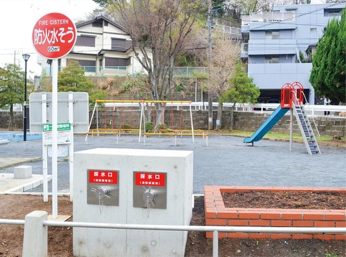 耐震性防火水槽は御幣下公園の地下に設置されている