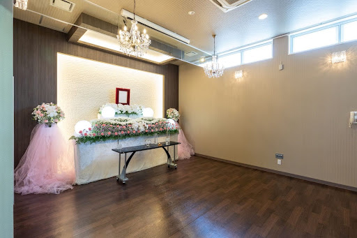 後悔しないお別れを　家族葬の「ファミリーホール湘南台」が選ばれる理由