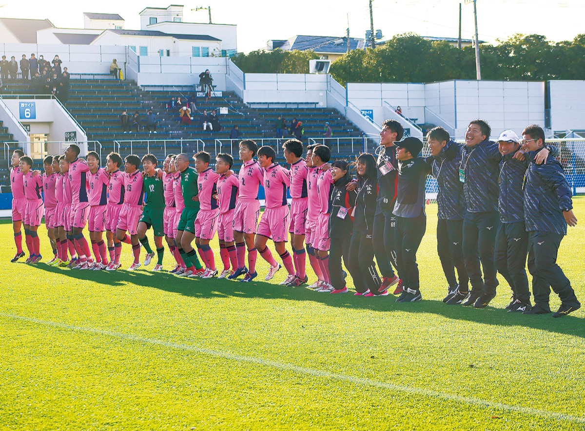 高校サッカー 日大藤沢 ５年ぶり全国へ 桐光下し 県予選制す 藤沢 タウンニュース