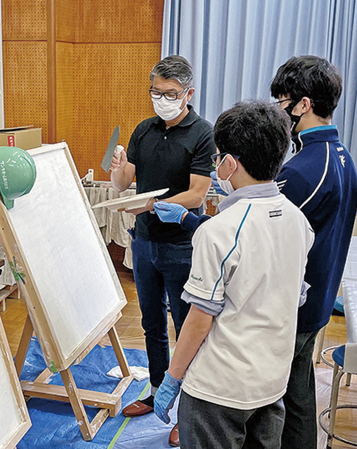 職業講話で日本の伝統技術を伝える貢献活動も