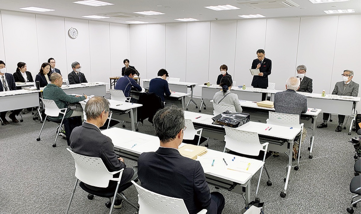 事前説明会に現新４陣営