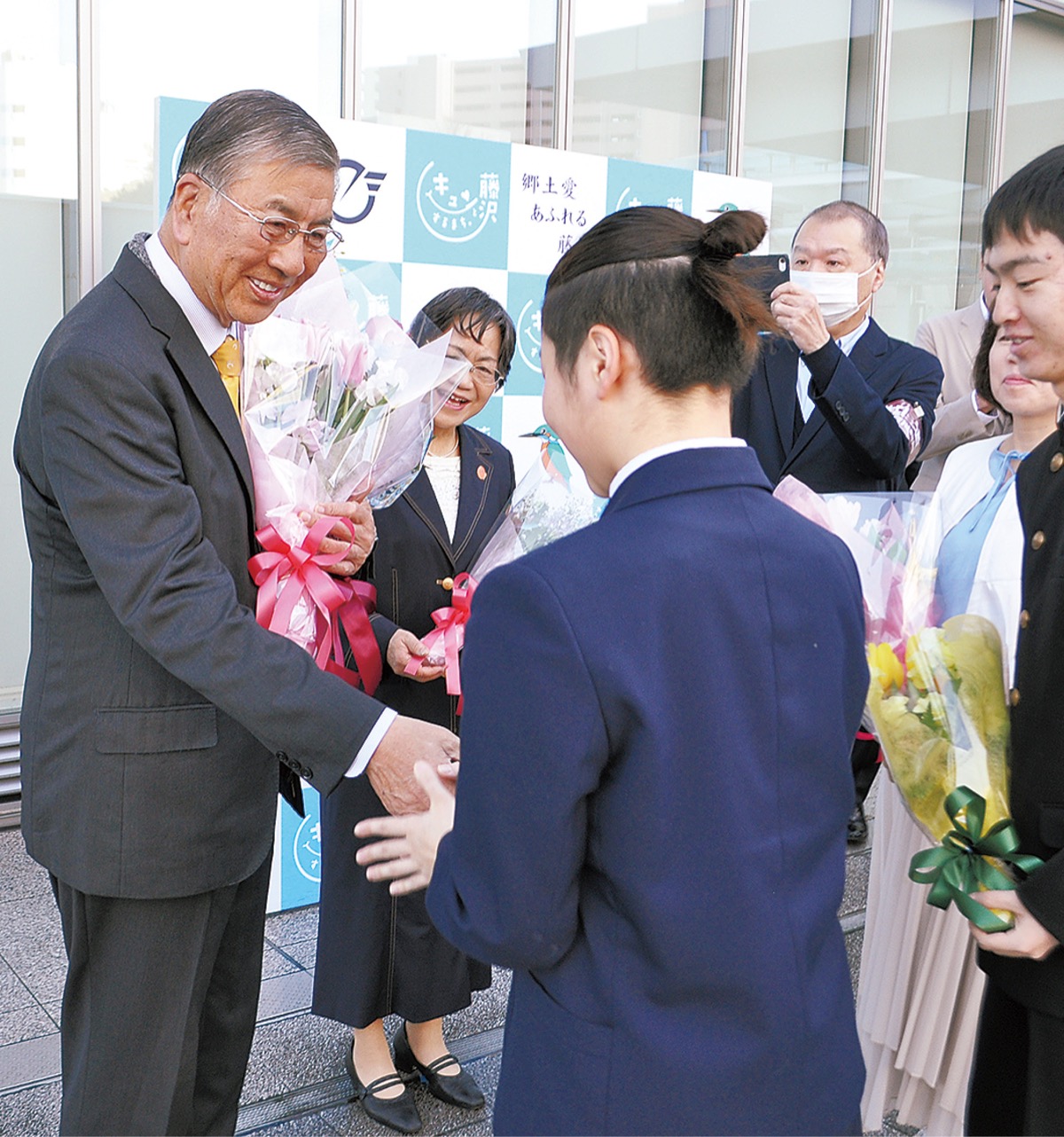 「暮らしやすいまちへ」