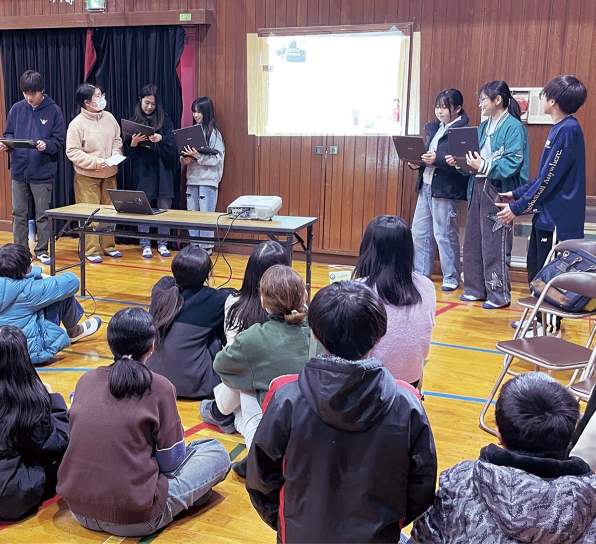 地域活動の学びを発表