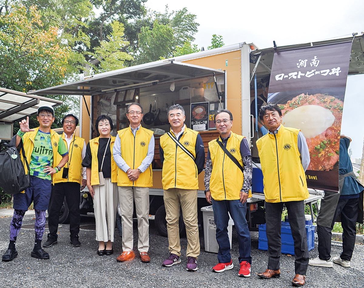 丼ぶりに散髪に