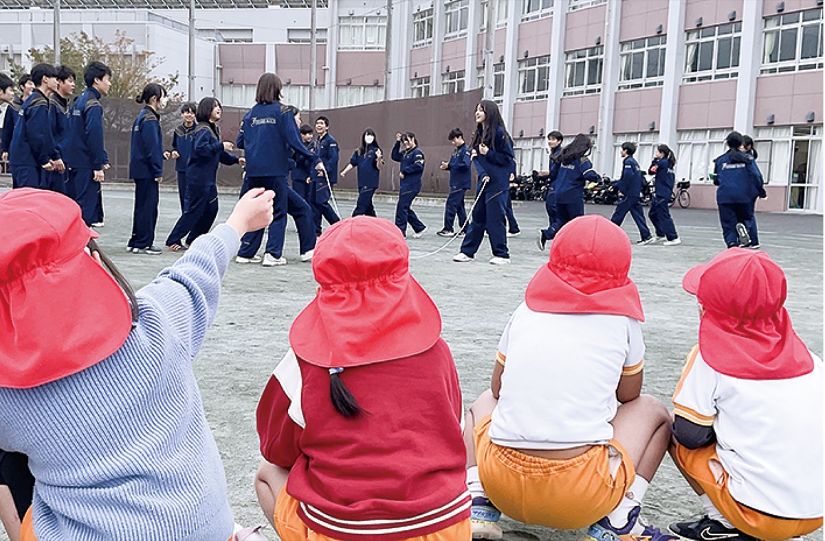 ｢お兄さん、お姉さん、ファイト｣