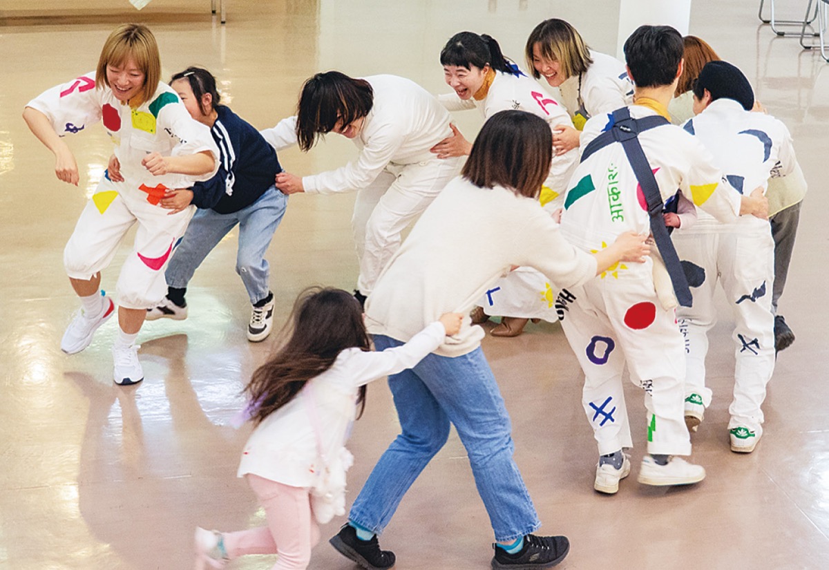 「あそび歌」を楽しく体験（過去の様子）