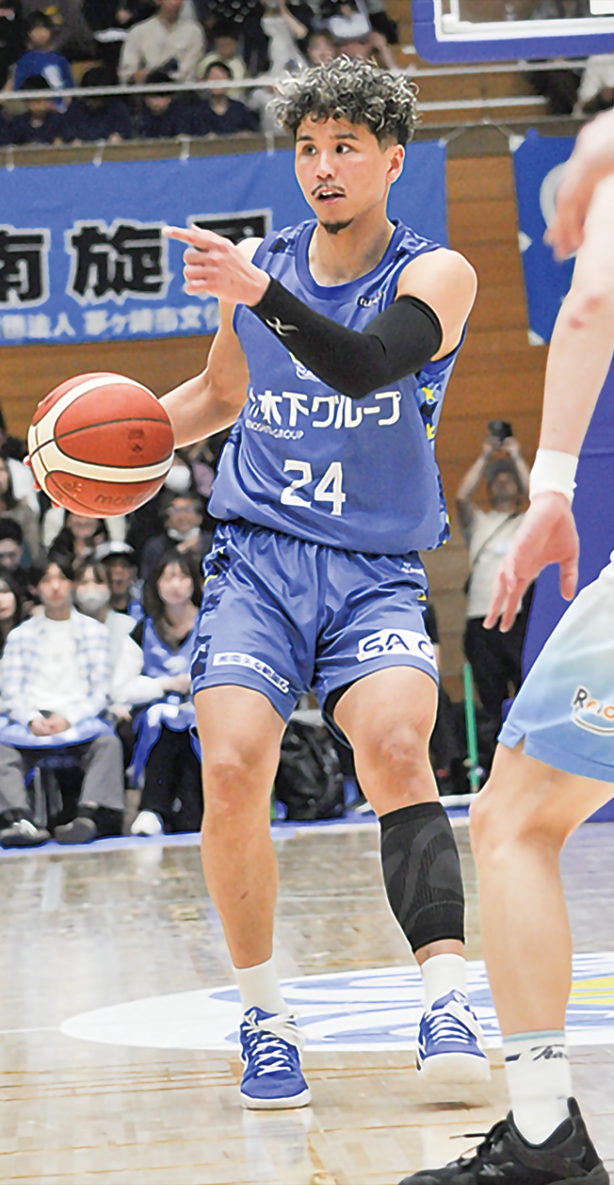 ホーム戦最終日に７アシストでゲームメイクに貢献した副キャプテンの伊集貴也選手