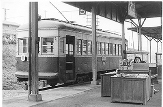 １９５０年の江ノ電（松岡直彦氏提供）