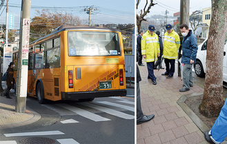 「西鎌倉入口」停留所に停まるバス（左）、対策を協議する関係者ら