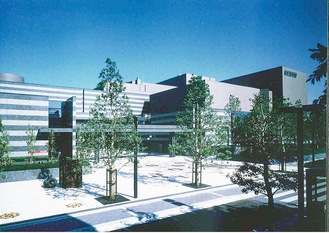 1993年のオープン当初の鎌倉芸術館（同館提供）