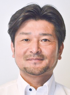 島本 栄太郎会長