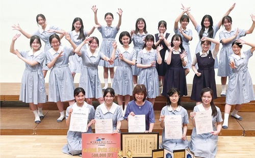 美しいハーモニーと優れた表現力で定評ある清泉女学院音楽部