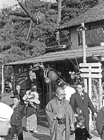 鎌倉風景  around 1955