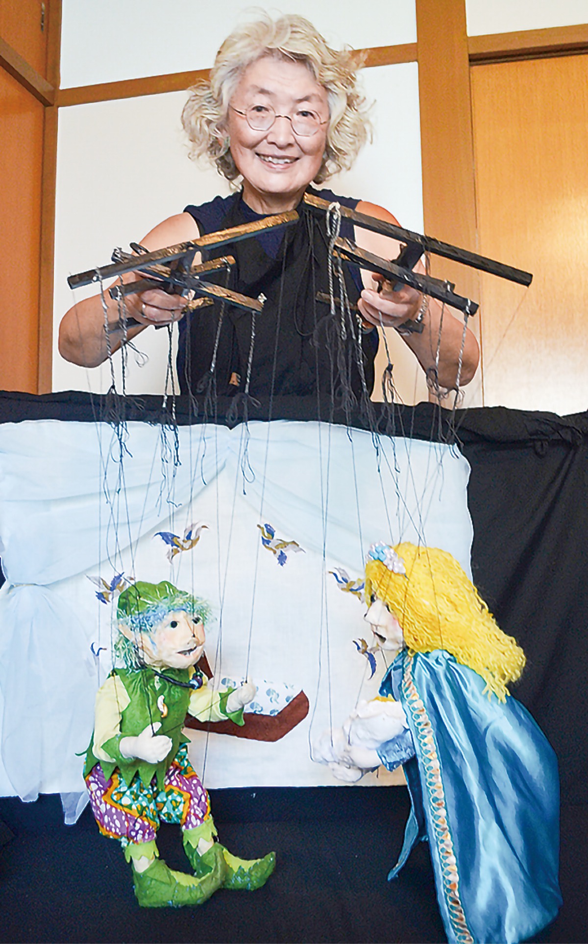 １人で自在に人形劇