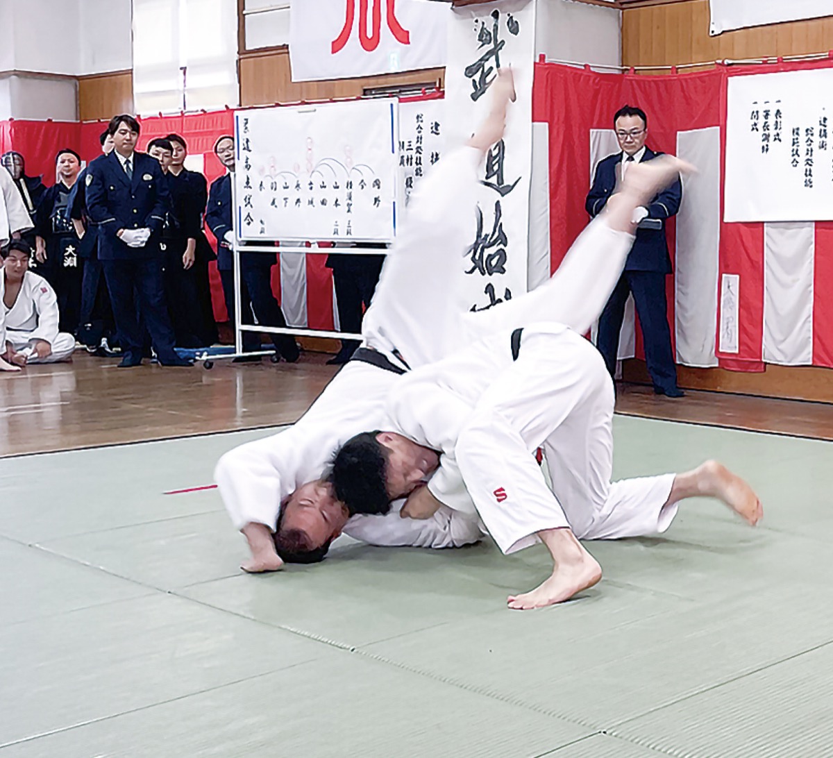 新春に気迫の試合