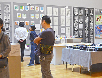 中学生が手掛けた力作が並ぶ