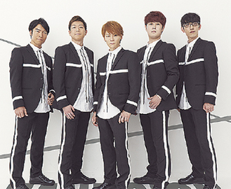 「HANDSIGN」のメンバー