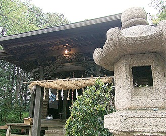 訪問する北金目神社