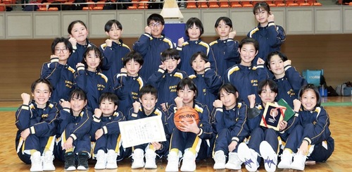 関東大会で優勝を目指すメンバー＝提供