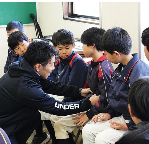 講習会の様子＝提供